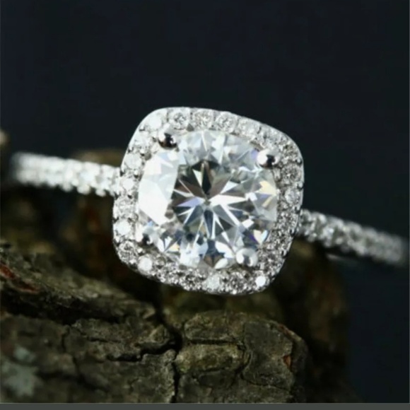 Silver fashion Ring size 7 Engagement Halo Style - Picture 4 of 8